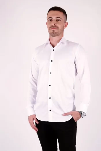 חולצה 600 לבן כפתור שחור 1